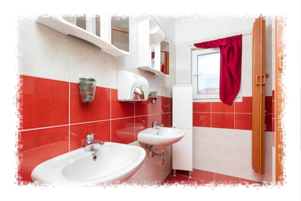 Hostel Oktarin Kaštela Esterno foto
